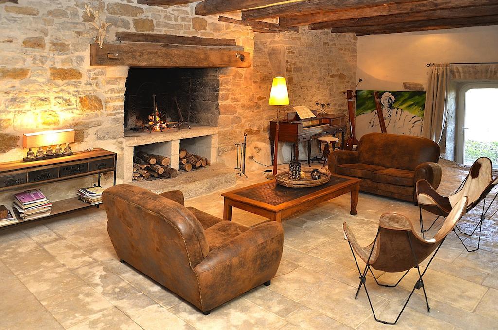 Mas Del Lum Bed & Breakfast Boussac  ภายนอก รูปภาพ