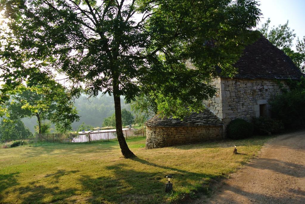 Mas Del Lum Bed & Breakfast Boussac  ภายนอก รูปภาพ